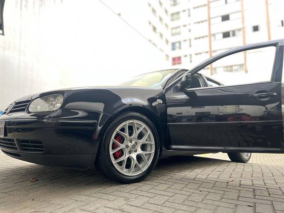 VOLKSWAGEN GOLF 1.8 MI GTI 20V 180CV TURBO GASOLINA 4P MANUAL VOLKSWAGEN GOLF 1.8 MI GTI 20V 180CV TURBO GASOLINA 4P MANUAL